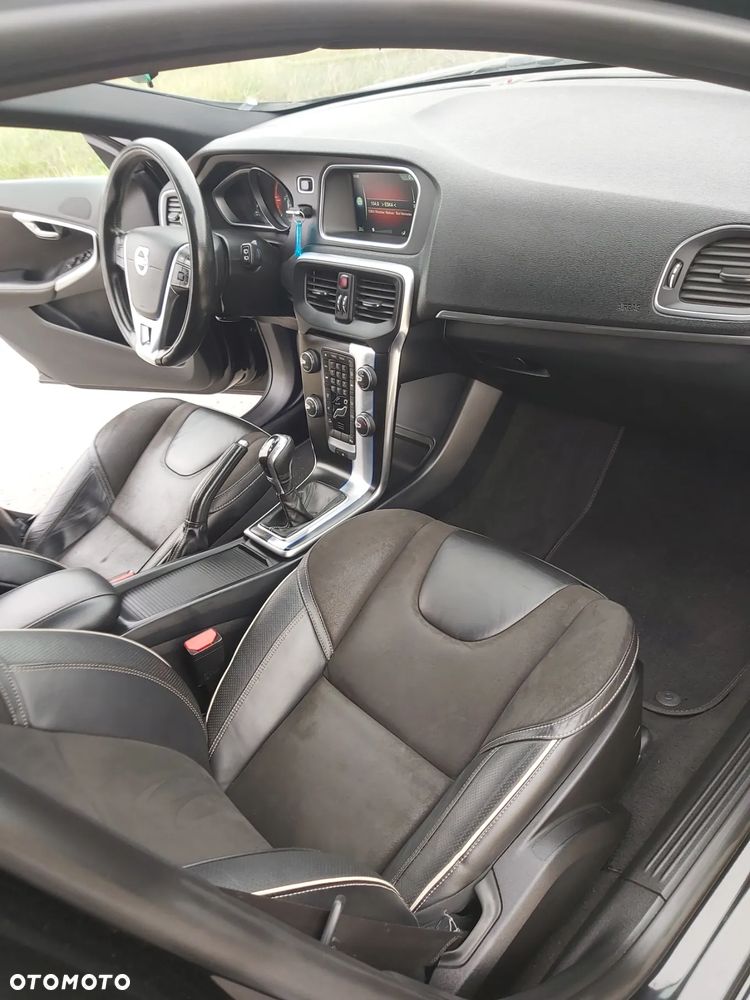 Volvo V40 D2 RDesign - 22