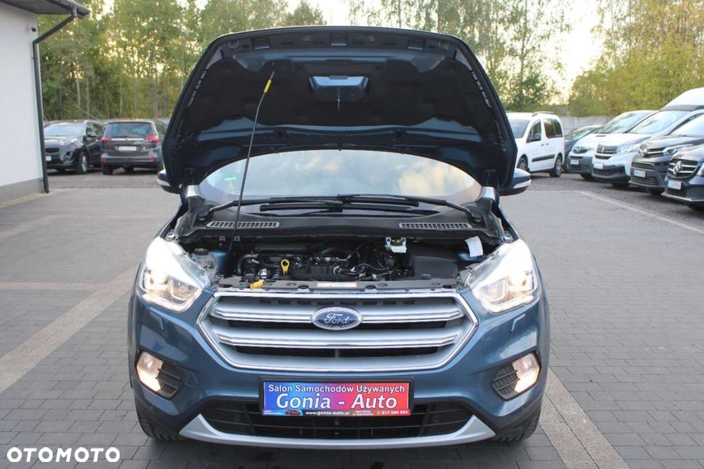 Ford Kuga - 11