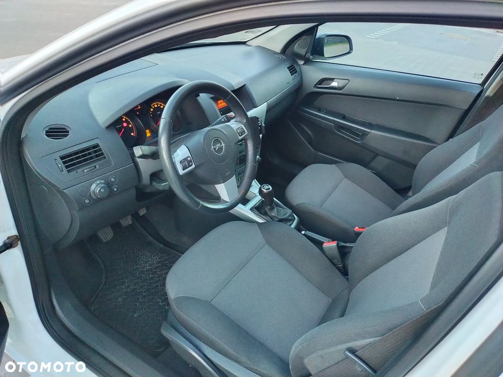 Opel Astra 1.3 CDTI Enjoy - 7