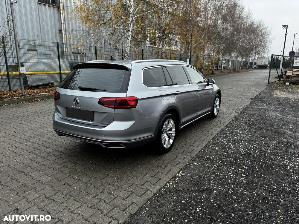 Volkswagen Passat - 8