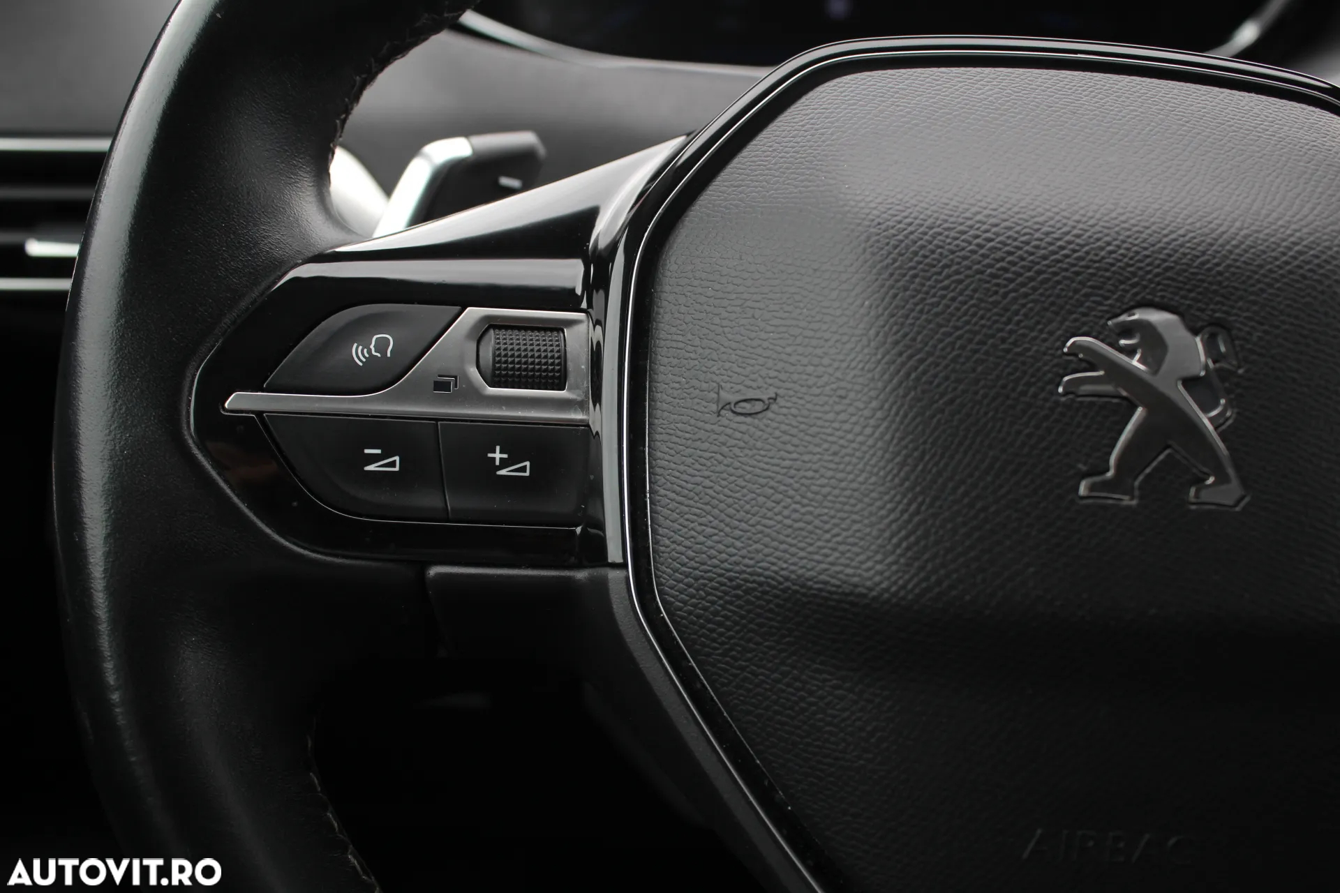 Peugeot 3008 BlueHDi 130 Stop & Start EAT8 Active Business-Paket - 7