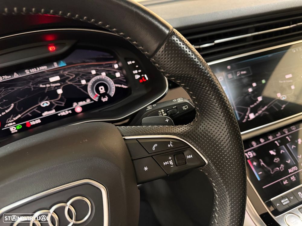 Audi Q8 50 TDI quattro Tiptronic - 24