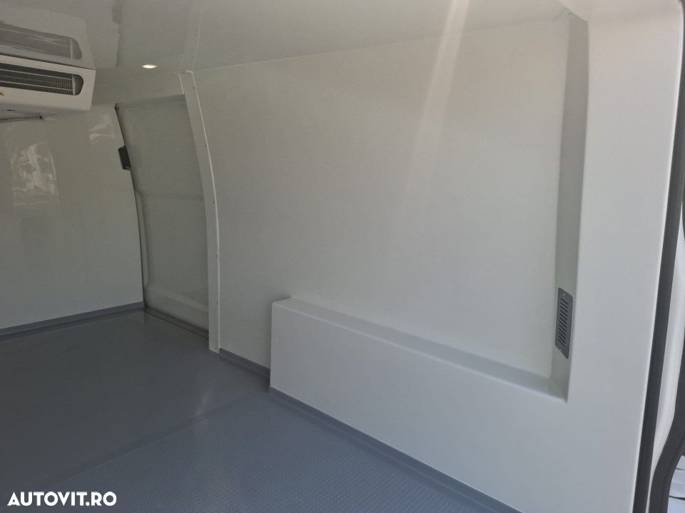 Ford Transit Custom - 16