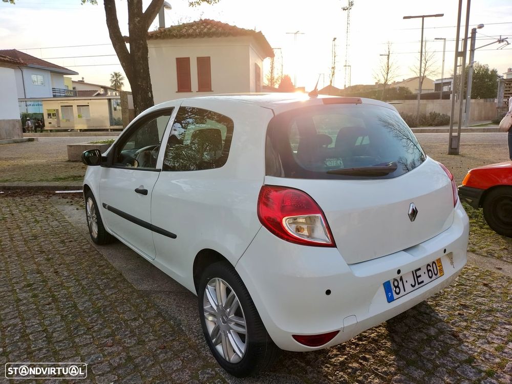 Renault Clio 1.5 dCi Confort - 4