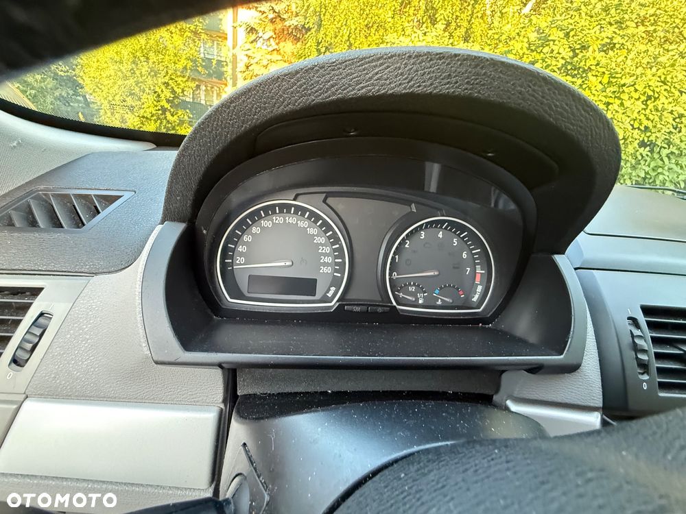 BMW X3 2.5si - 20