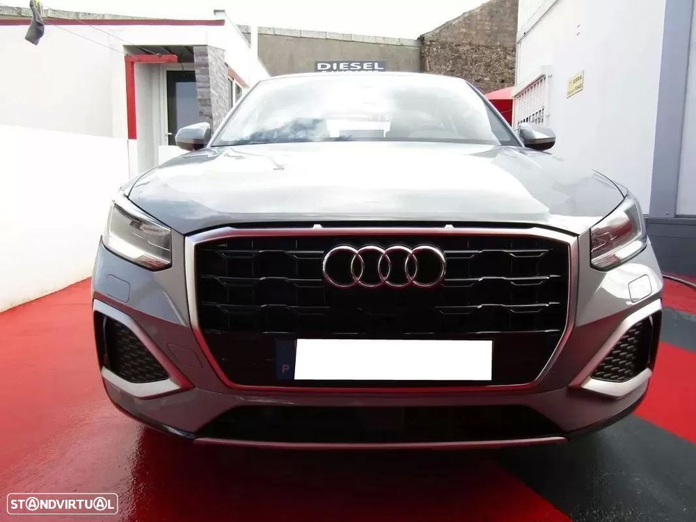 Audi Q2 30 TDI Advanced S tronic — photo 2