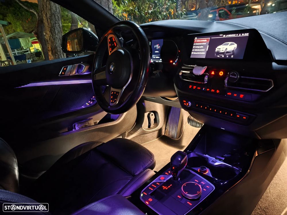 BMW 216 d Line Sport — fotografia 30