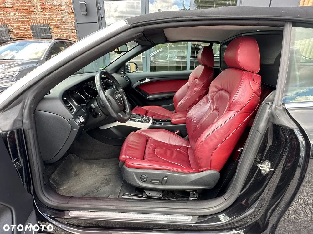 Audi A5 Cabrio - 12