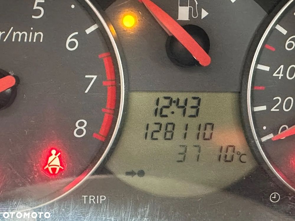 Nissan Micra - 7