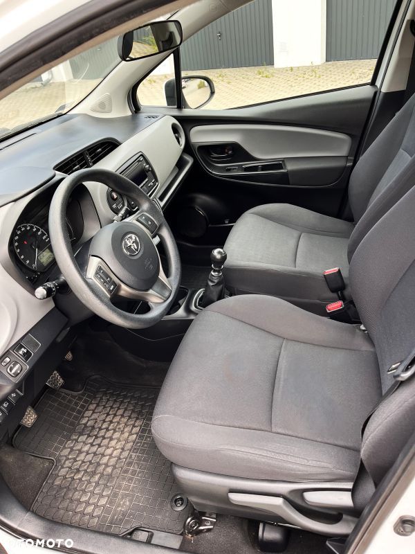 Toyota Yaris 1.5 Active - 5