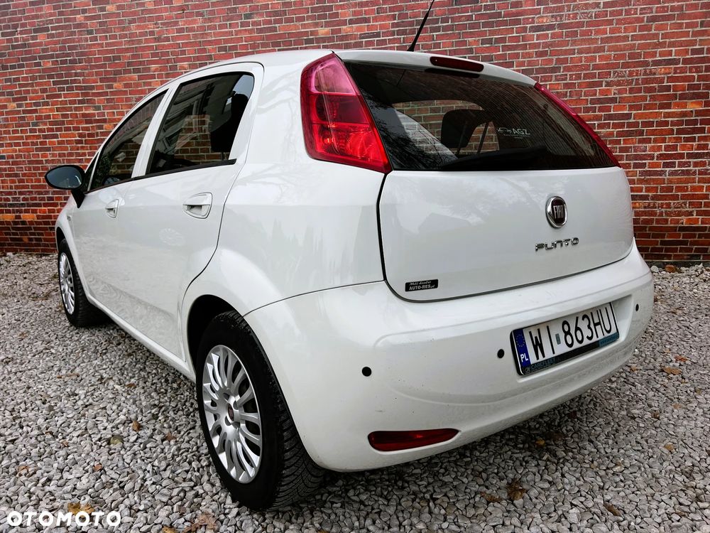 Fiat Punto 1.4 Easy S&S - 4