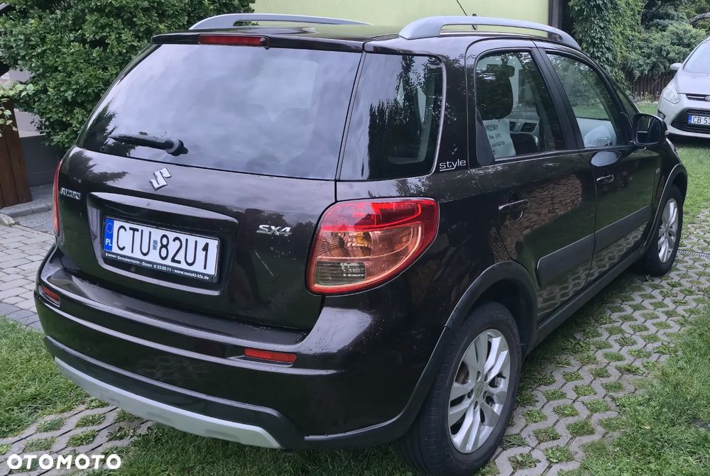 Suzuki SX4 2.0 DDiS 4x2 Style - 4
