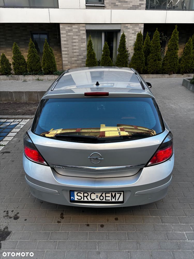 Opel Astra - 24