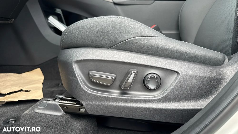 Toyota BZ4X 150 KW FWD (4x2) Luxury - 23