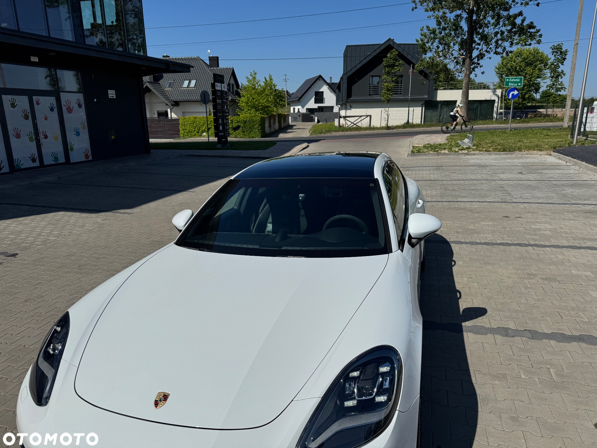 Porsche Panamera 4 E-Hybrid Sport Turismo - 3