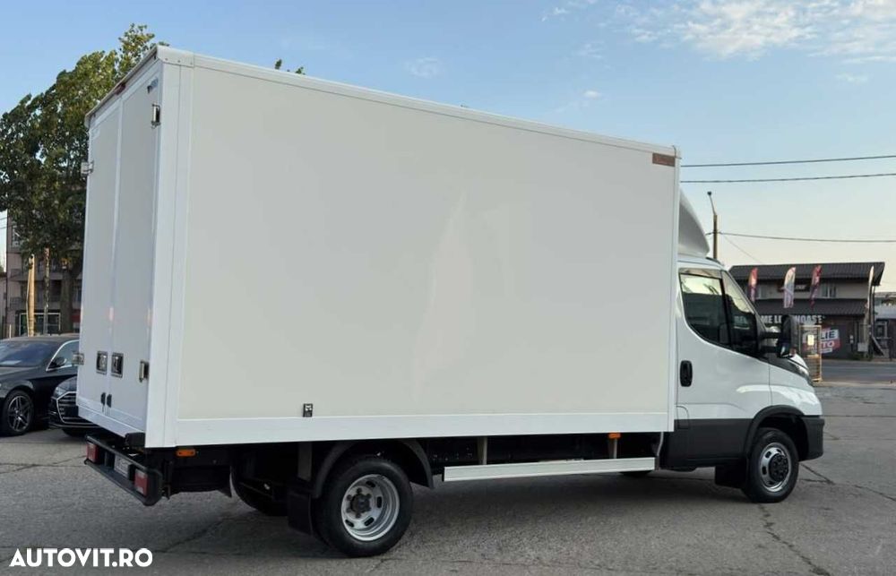 Iveco DAILY - 10