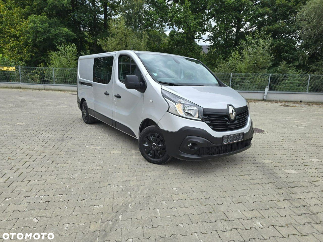 Renault Trafic - 8