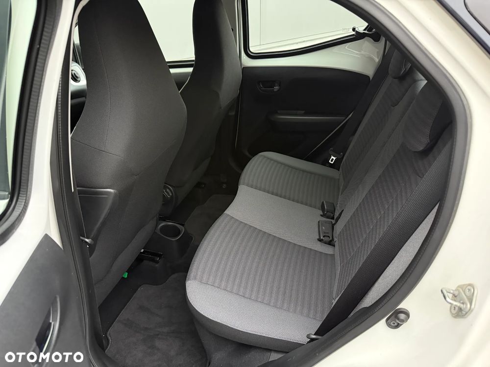 Toyota Aygo - 24