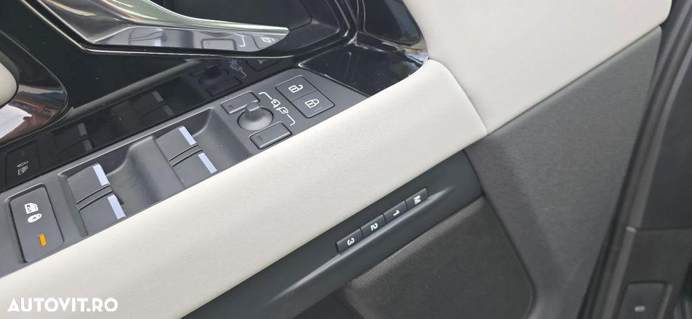 Land Rover Range Rover Evoque 2.0 D165 R-Dynamic MHEV - 16