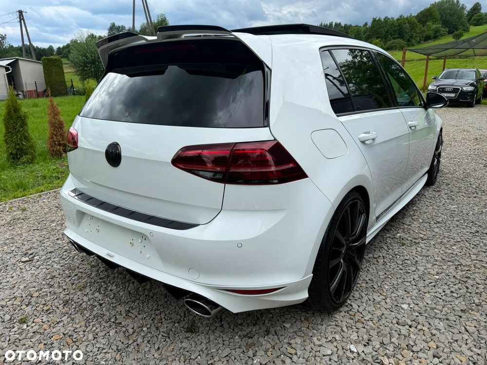 Volkswagen Golf GTI Performance BlueMotion Technology DSG - 2