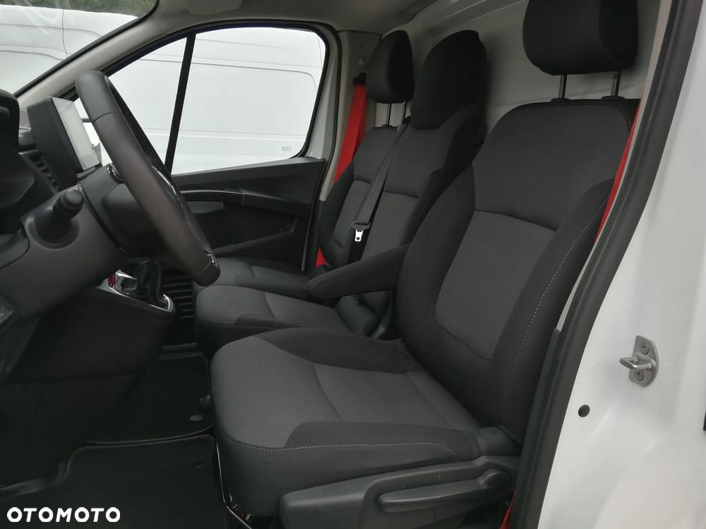 Renault Trafic - 18