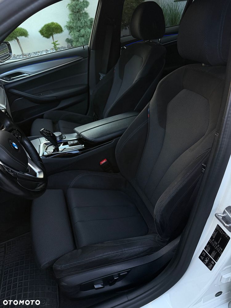 BMW Seria 5 540i xDrive M Sport sport - 19