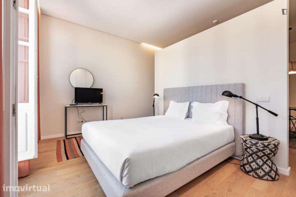 Apartamento com 1 quartos - localizado em Santo Ildefonso Porto - Grande imagem: 4/21