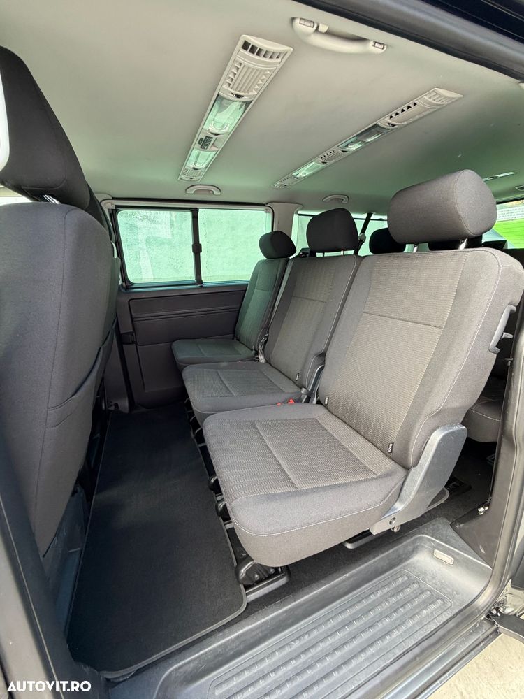 Volkswagen Caravelle - 15