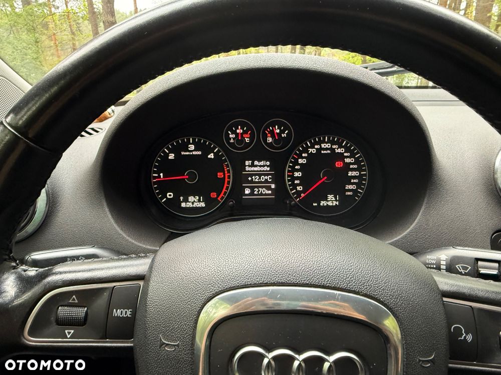 Audi A3 3-drzwiowe 1.6 TDI DPF Attraction - 9