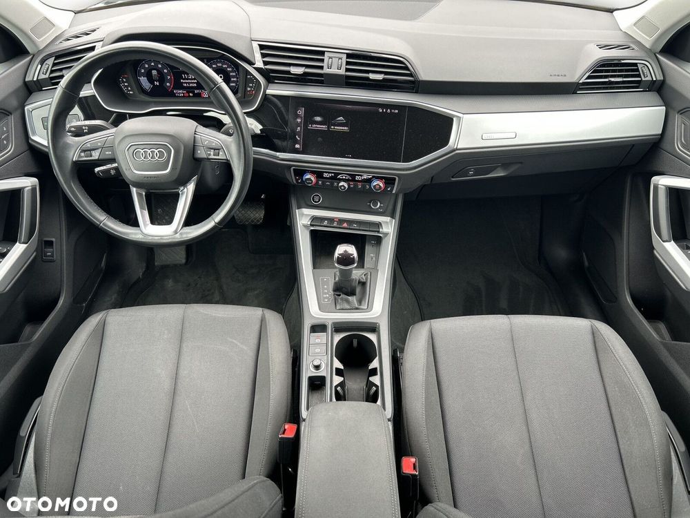 Audi Q3 - 17