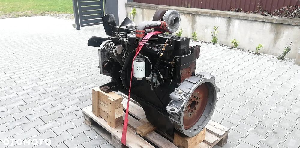 SILNIK CUMMINS 6T-590 TURBO 95 kW 13008 zł netto - 3