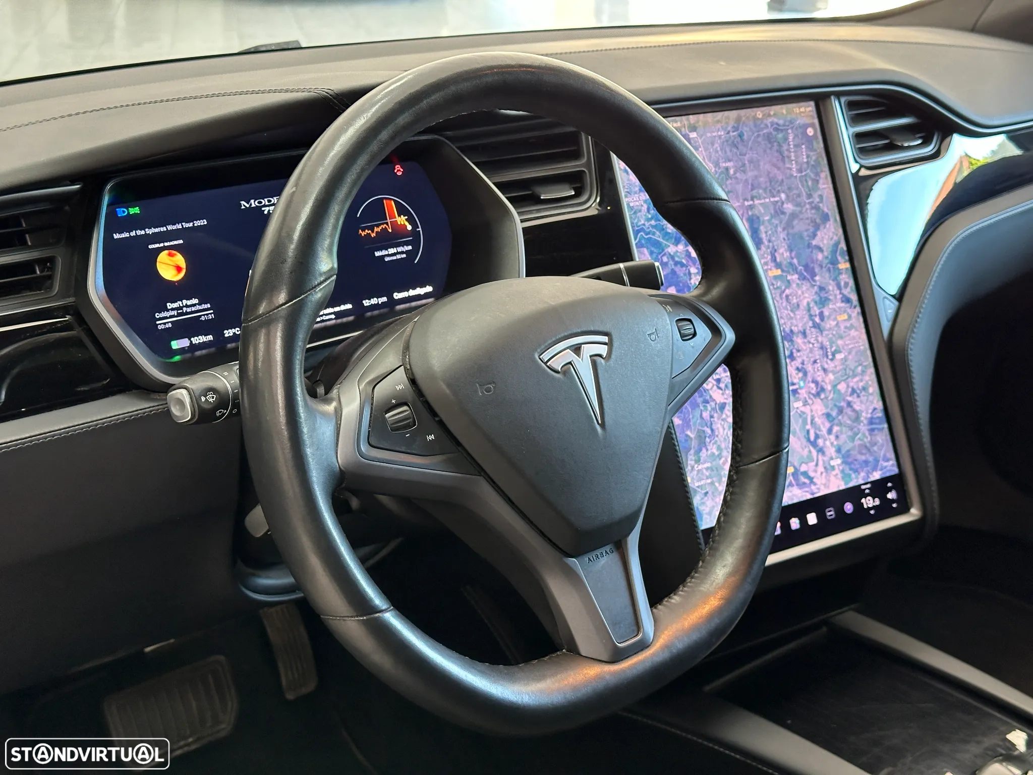 Tesla Model S Standard Range - 33