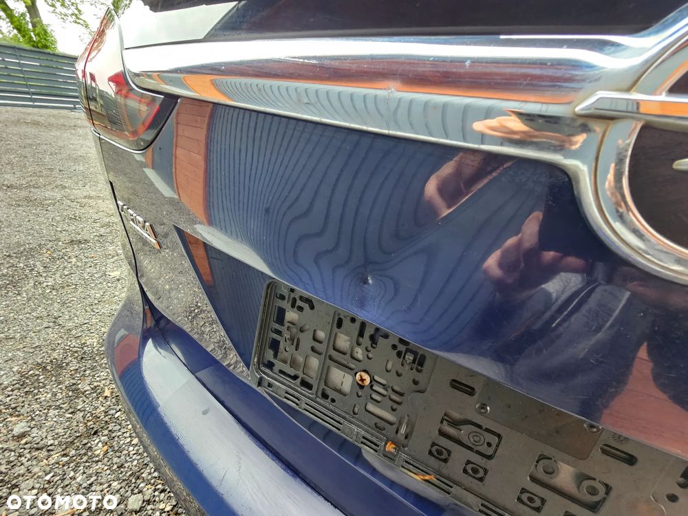KLAPA BAGAŻNIKA TYŁ OPEL ZAFIRA C 20Z - 16