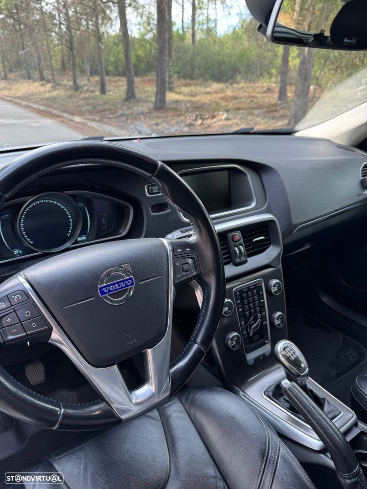 Volvo V40 1.6 D2 R-Design - 13