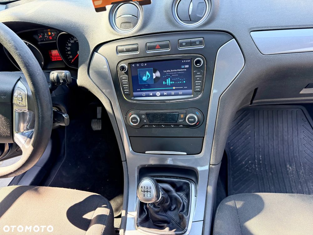 Ford Mondeo 1.6 T Ambiente - 14