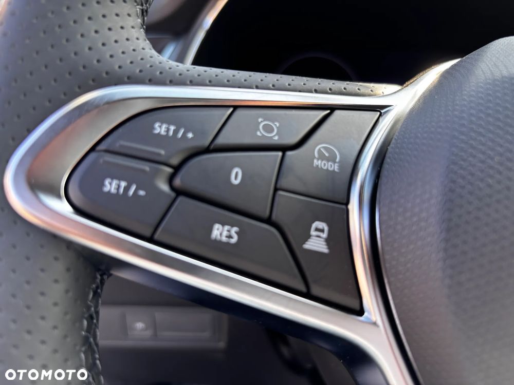Renault Captur 1.2 TCe Techno - 24