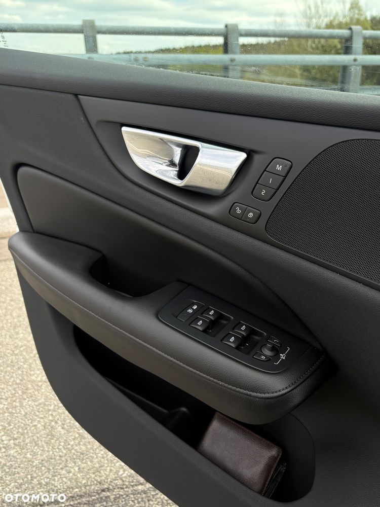 Volvo S60 B5 B Geartronic RDesign - 33