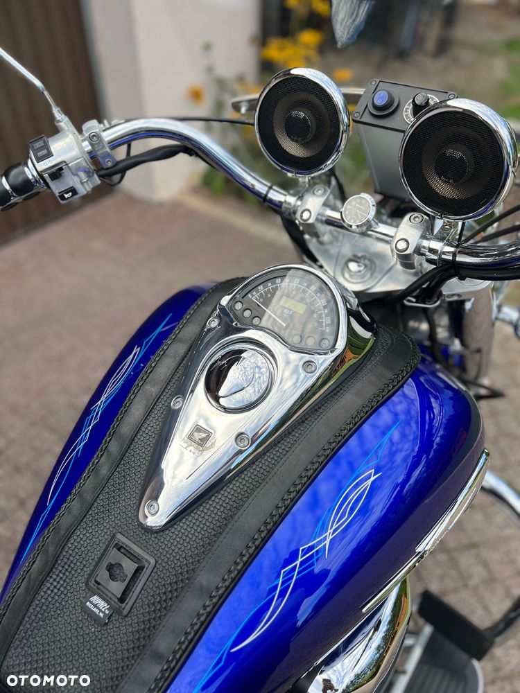 Honda VTX - 13