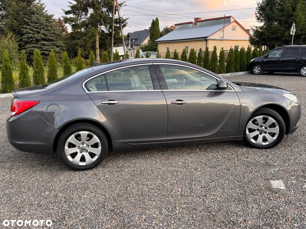 Opel Insignia - 12