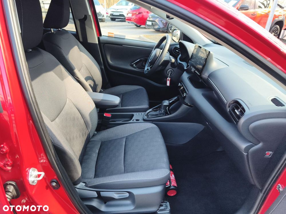 Toyota Yaris Hybrid 1.5 Style - 10