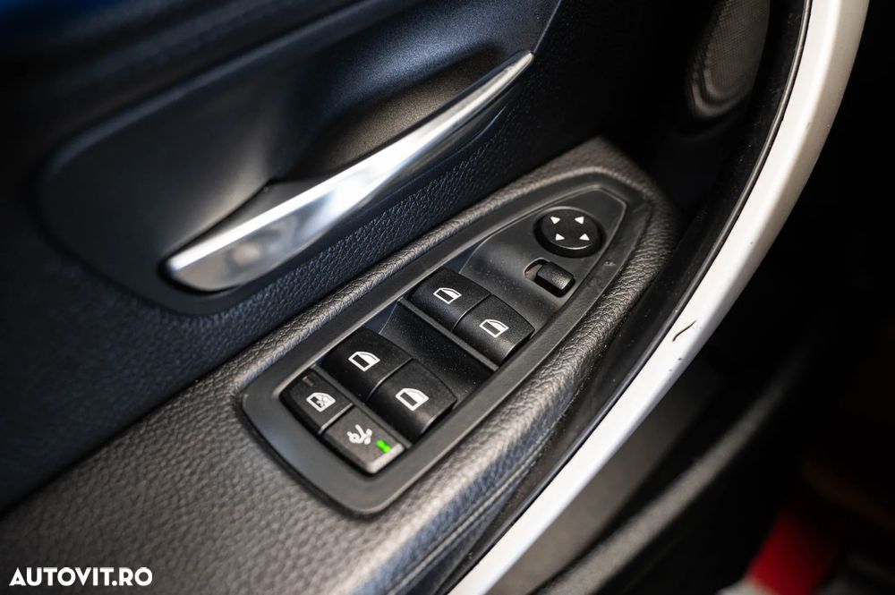 BMW Seria 3 320d Sport-Aut. - 23