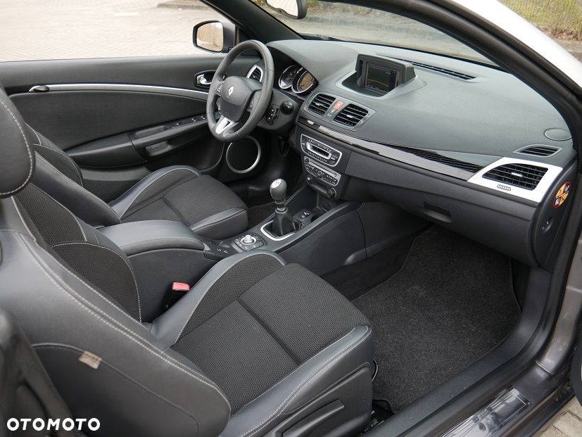 Renault Megane 1.9 dCi Privilege - 8