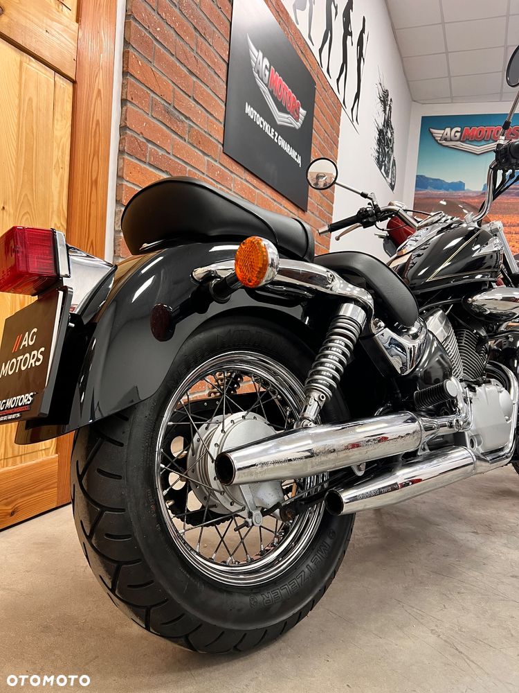Suzuki Intruder - 12