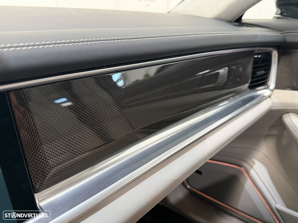 Porsche Panamera Sport Turismo Turbo S E-Hybrid - 22