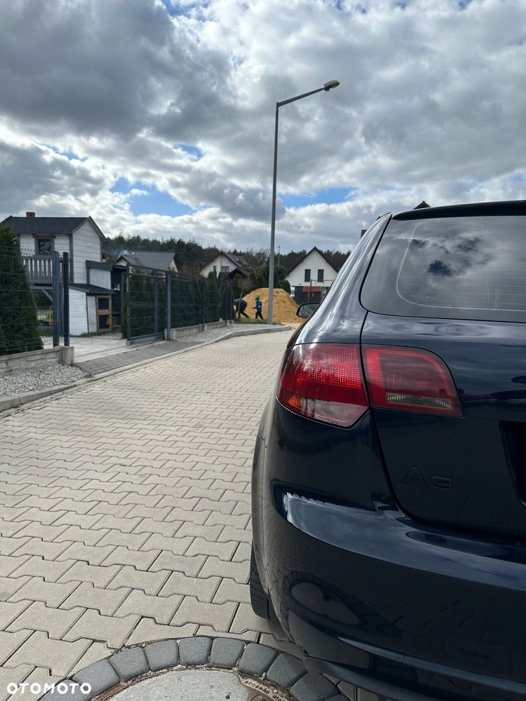 Audi A3 Sportback 1.4 TFSI Ambiente - 11