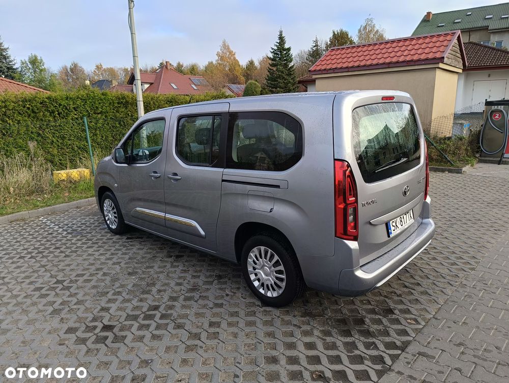 Toyota Proace City Verso Long 1.5 D-4D Business - 2