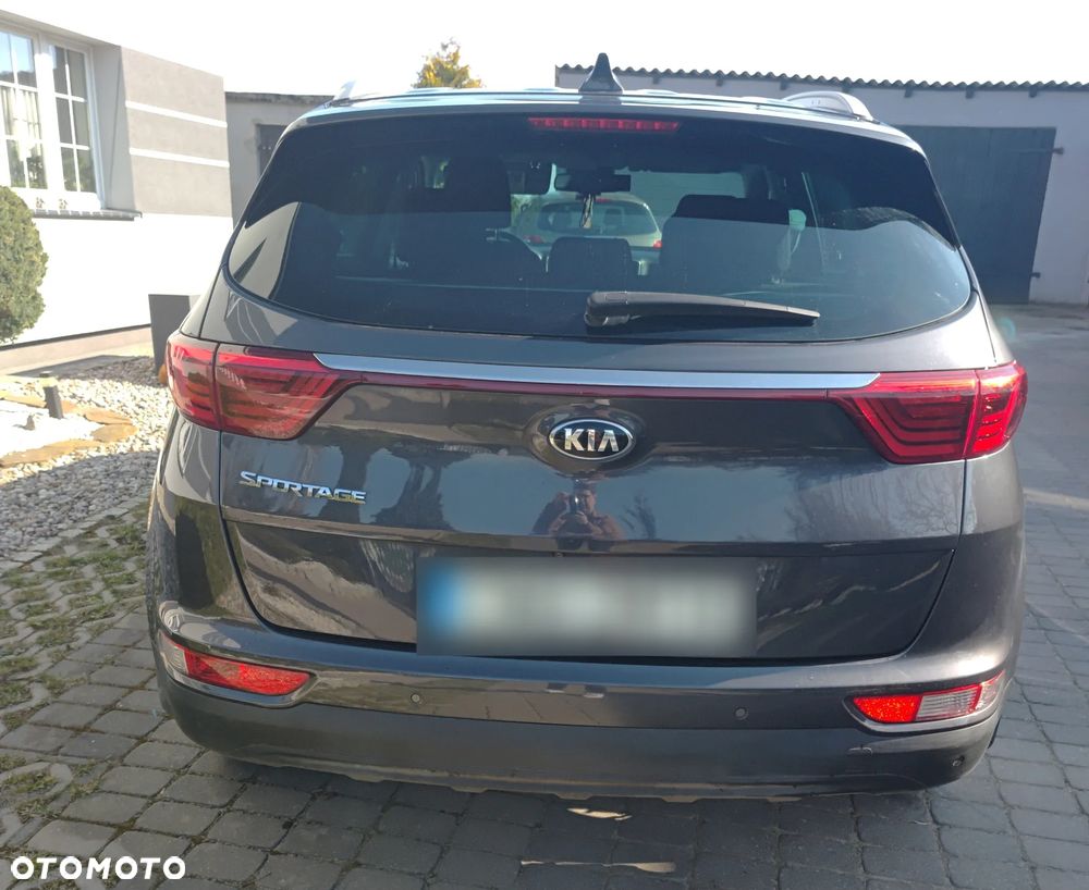 Kia Sportage 1.6 GDI Black Edition 2WD - 6