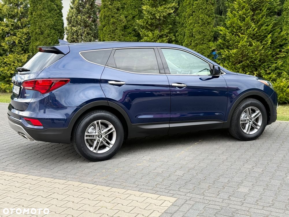 Hyundai Santa Fe 2.4 Sport Utility - 12