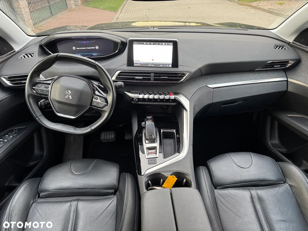 Peugeot 5008 1.6 PureTech Allure S&S EAT8 - 2