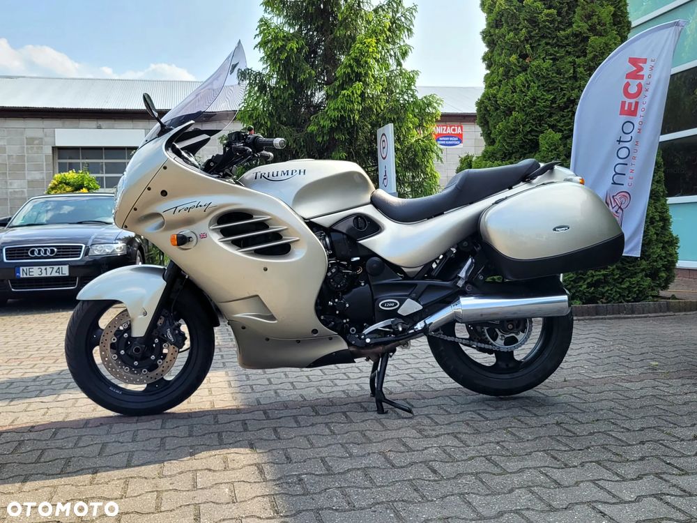 Triumph Trophy - 2